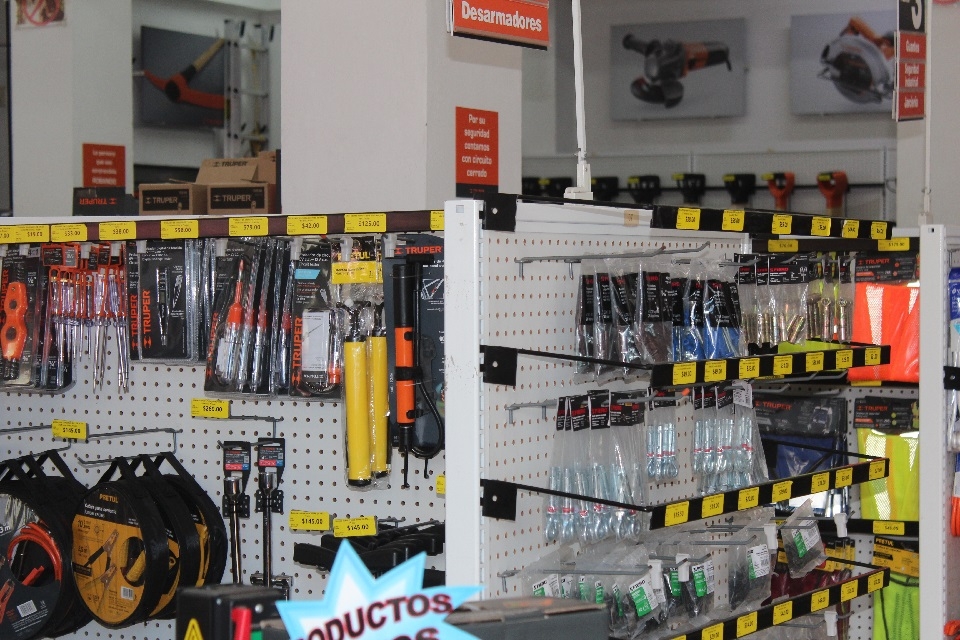 Revista De Preferencia, revista de presencia ferretera, eléctrica y construcción